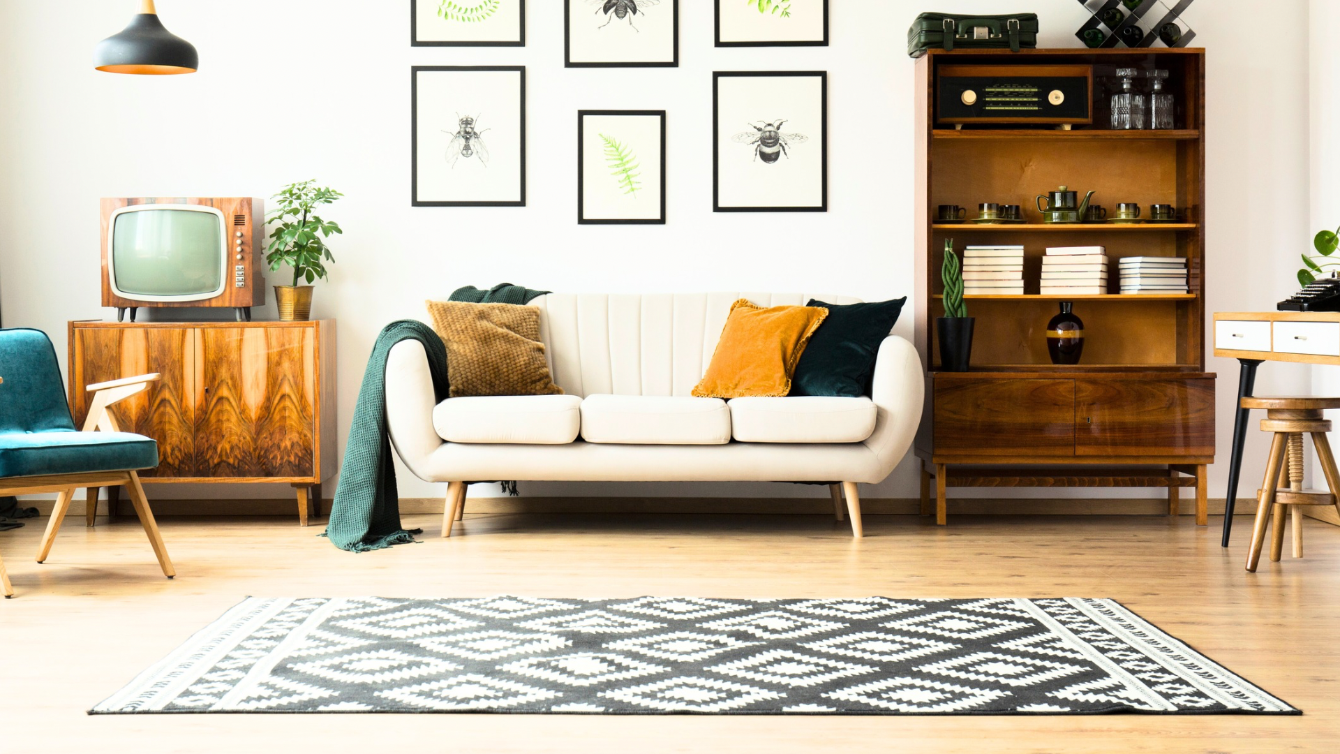 12 MILLION TONS OF FURNITURE ARE THROWN AWAY EVERY YEAR- Here’s How You Can Help!